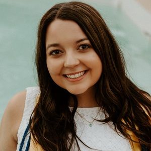 Meet your Posher, Isabella